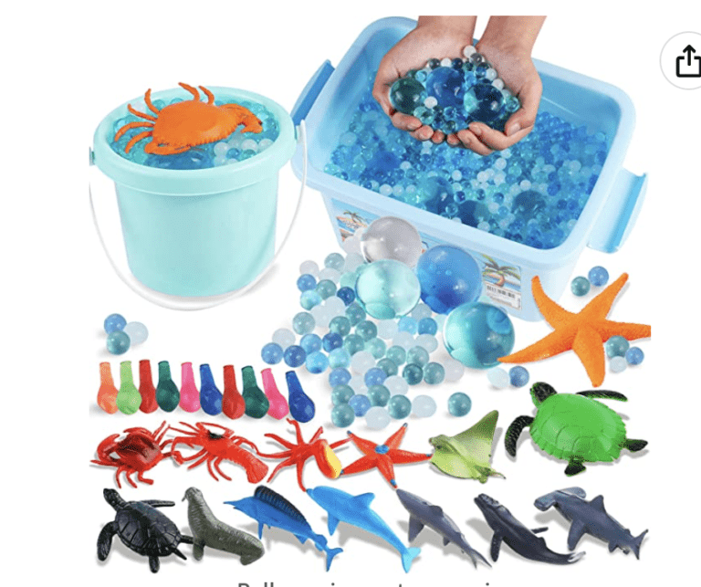 Water beads sensory bucket!!
