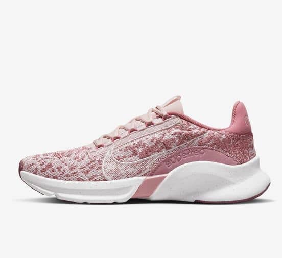Wow!! Score these Womens Nikes for only $51 with code JUST4MOM
