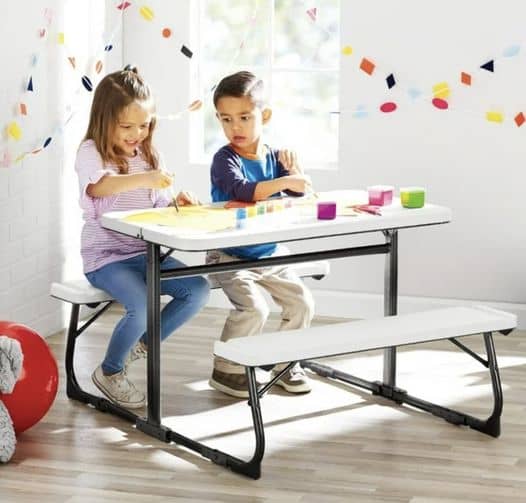 Great for summer picnics on your patio! Your Zone Folding Kid's Picnic Activity Table