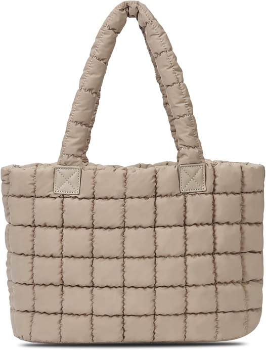 LOVE!!!!!! This Quilted Lunch Bags drops 50%off