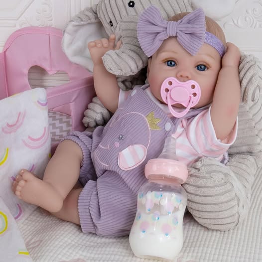 My daughter has one when she was little and LOVED it!!!!