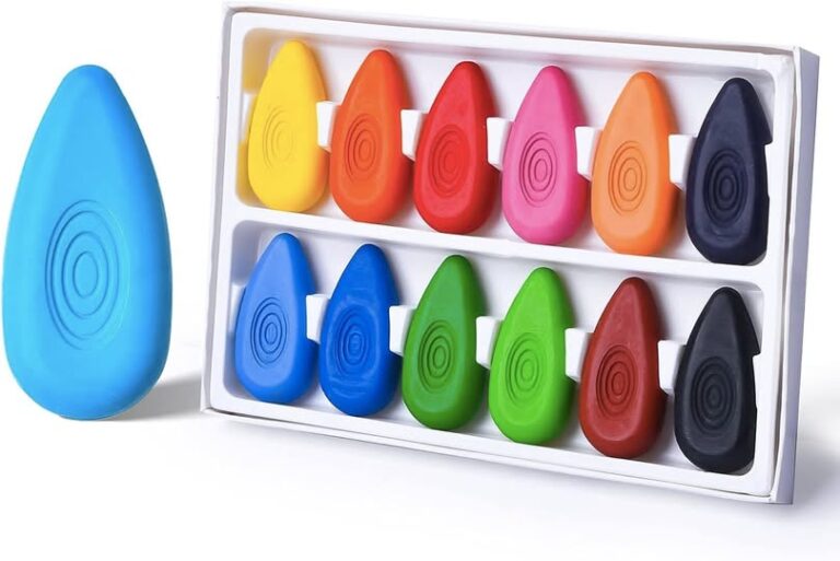 These toddler crayons are chunky and easy for little hands 30% off