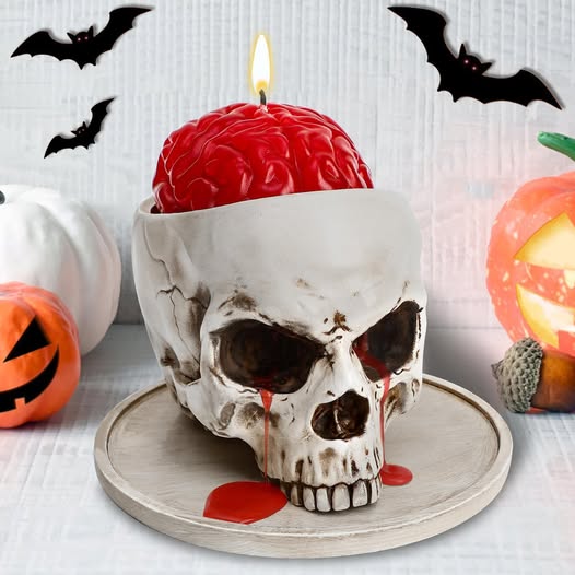 This Halloween SKULL Candle drops 50%off