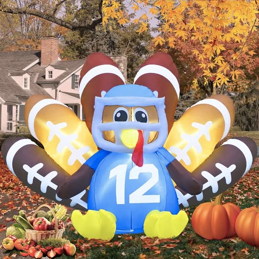 This 8FT Thanksgiving Inflatable Turkey is 50% off