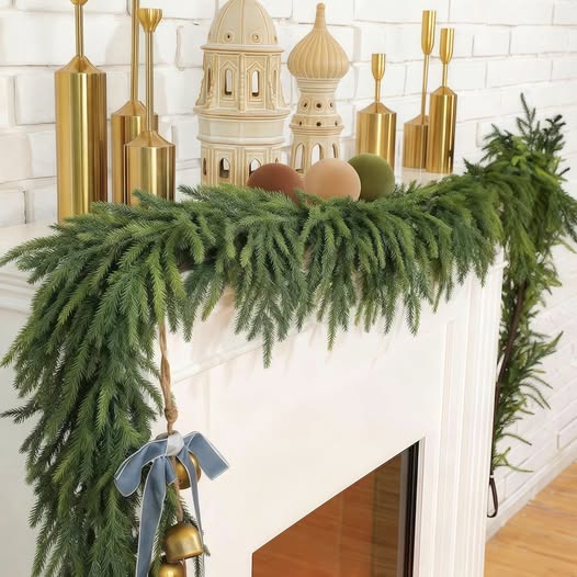 These Artificial Norfolk Pine Garlands for Christmas are 50% off