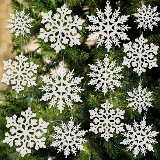 These Christmas Snowflake Ornaments are 50% off