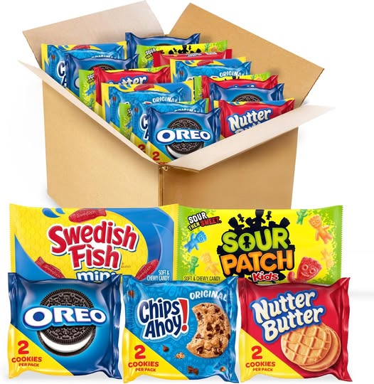 This Oreo Assorted Snack Packs has a price drop + 30% off coupon!!!
