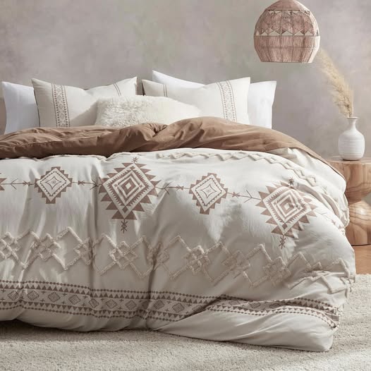This boho duvet cover set is 40% off