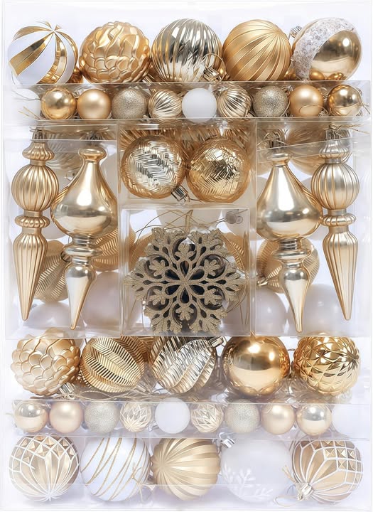 These Christmas Tree Ornaments Decorations Sets are 50% off