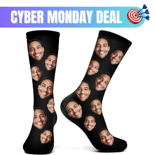 These custom photo Christmas stockings are a fun gift idea!!!