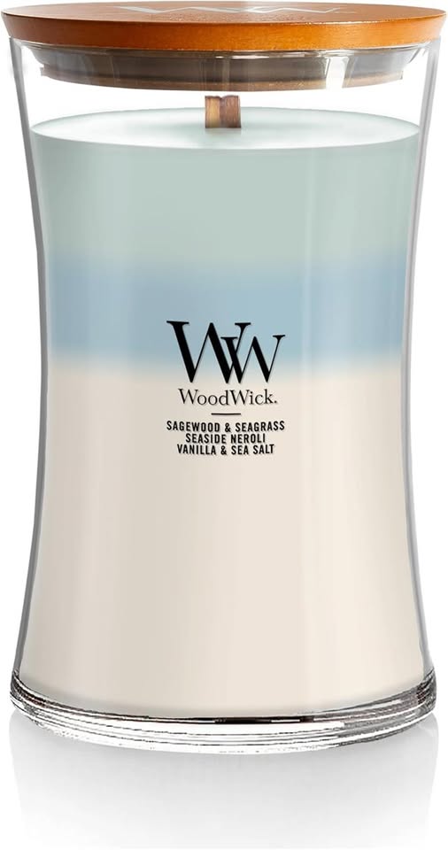 Price drop! 45% off on this WoodWick Oceanic Trilogy Candle!!!