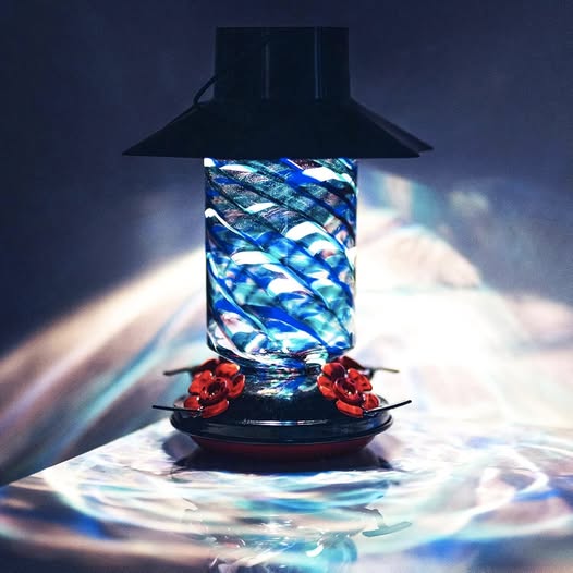 Glass blown Solar Hummingbird Feeder ✄50% off coupon!!