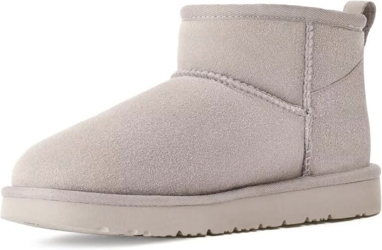 LOOK for less!! This winter snow boots are warm, comfy, and great for everyday wear