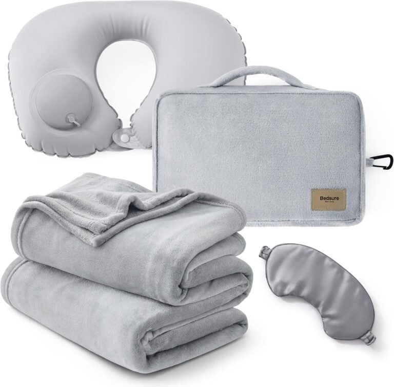 Bedsure Travel Blanket Set